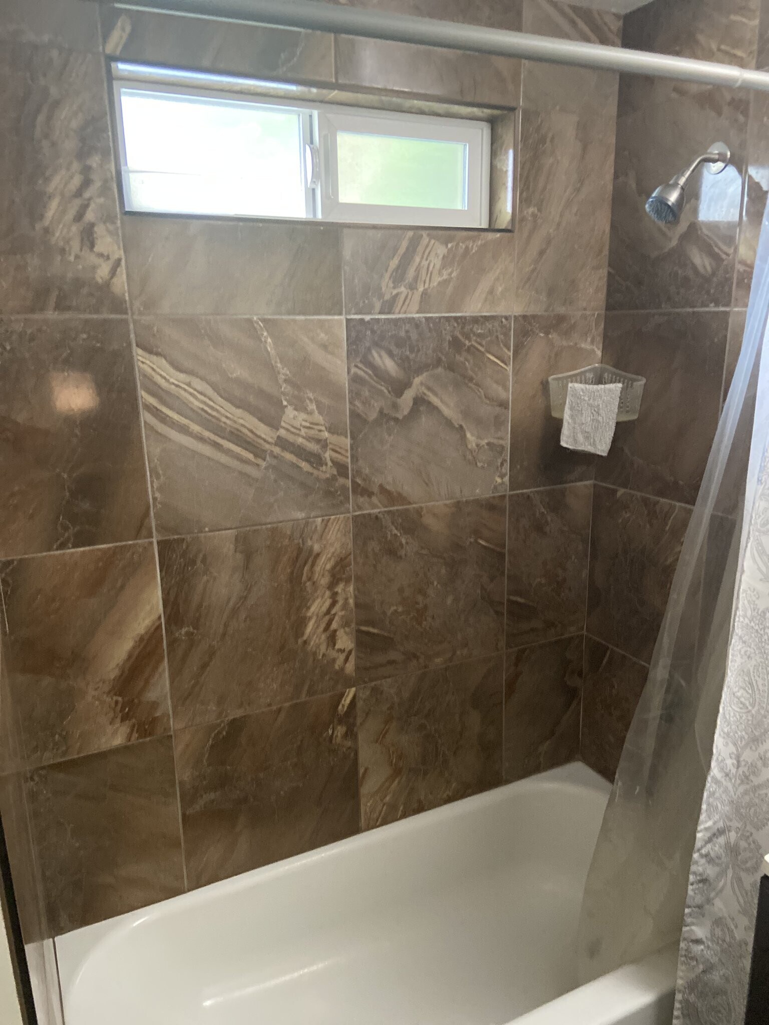 Building Photo - 4937-4959 Olivewood Ave