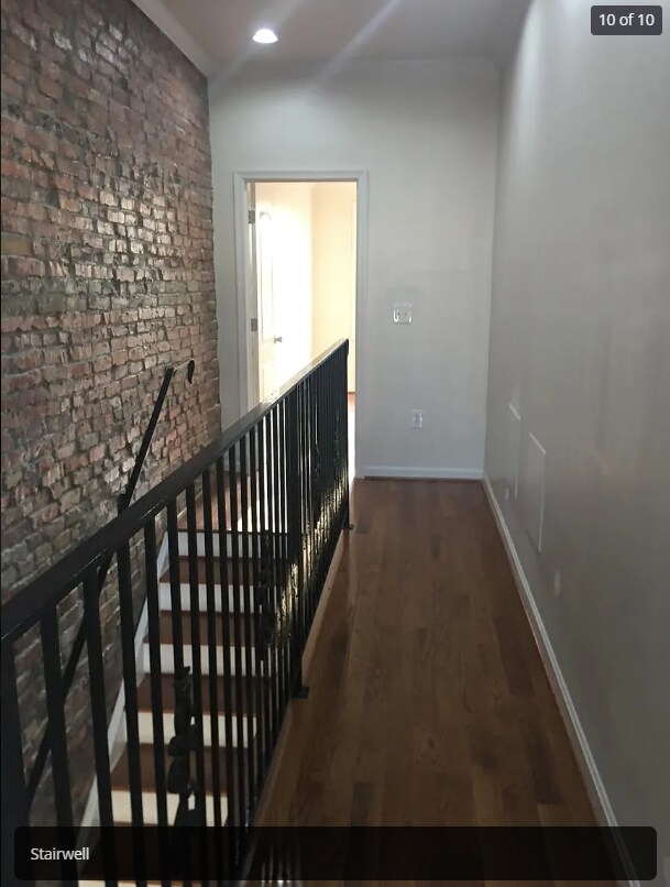 Building Photo - 1626 N Milton Ave