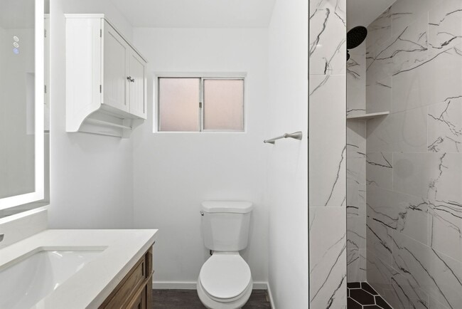 Building Photo - Stunning New Construction in Mission Hills – 3BR/2BA – Going Quick | 4 Weeks of Free Rent + Free ...