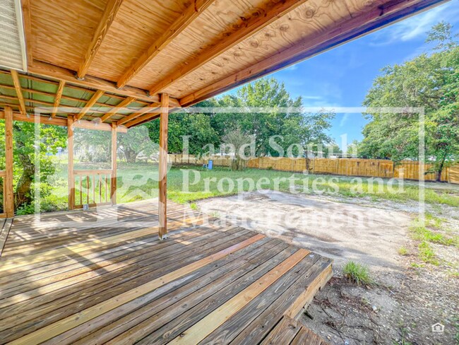 Building Photo - 10131 Steven Dr