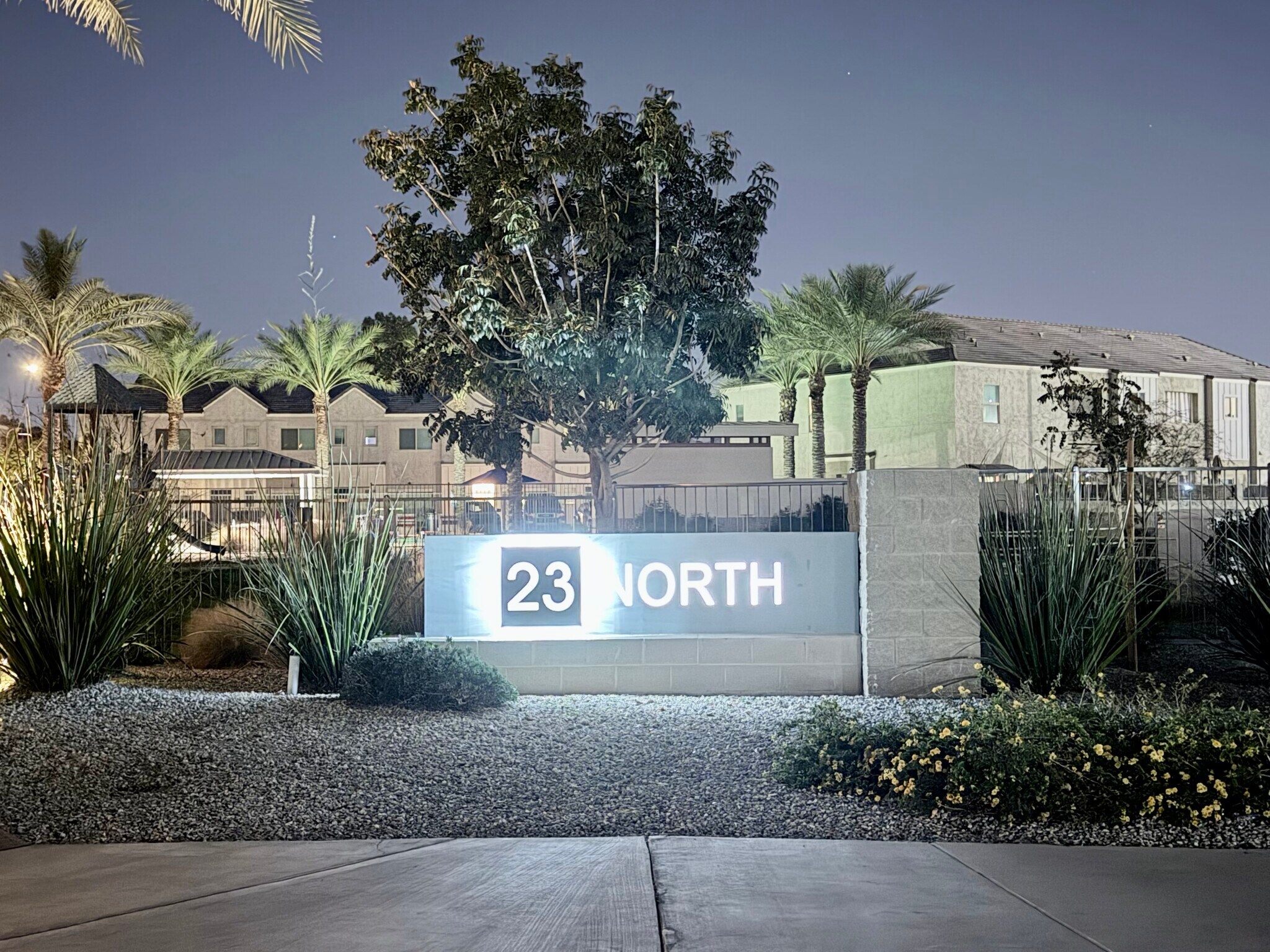 Building Photo - 8192 N 22nd Dr