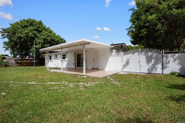 Building Photo - 14601 SW 293rd Terrace