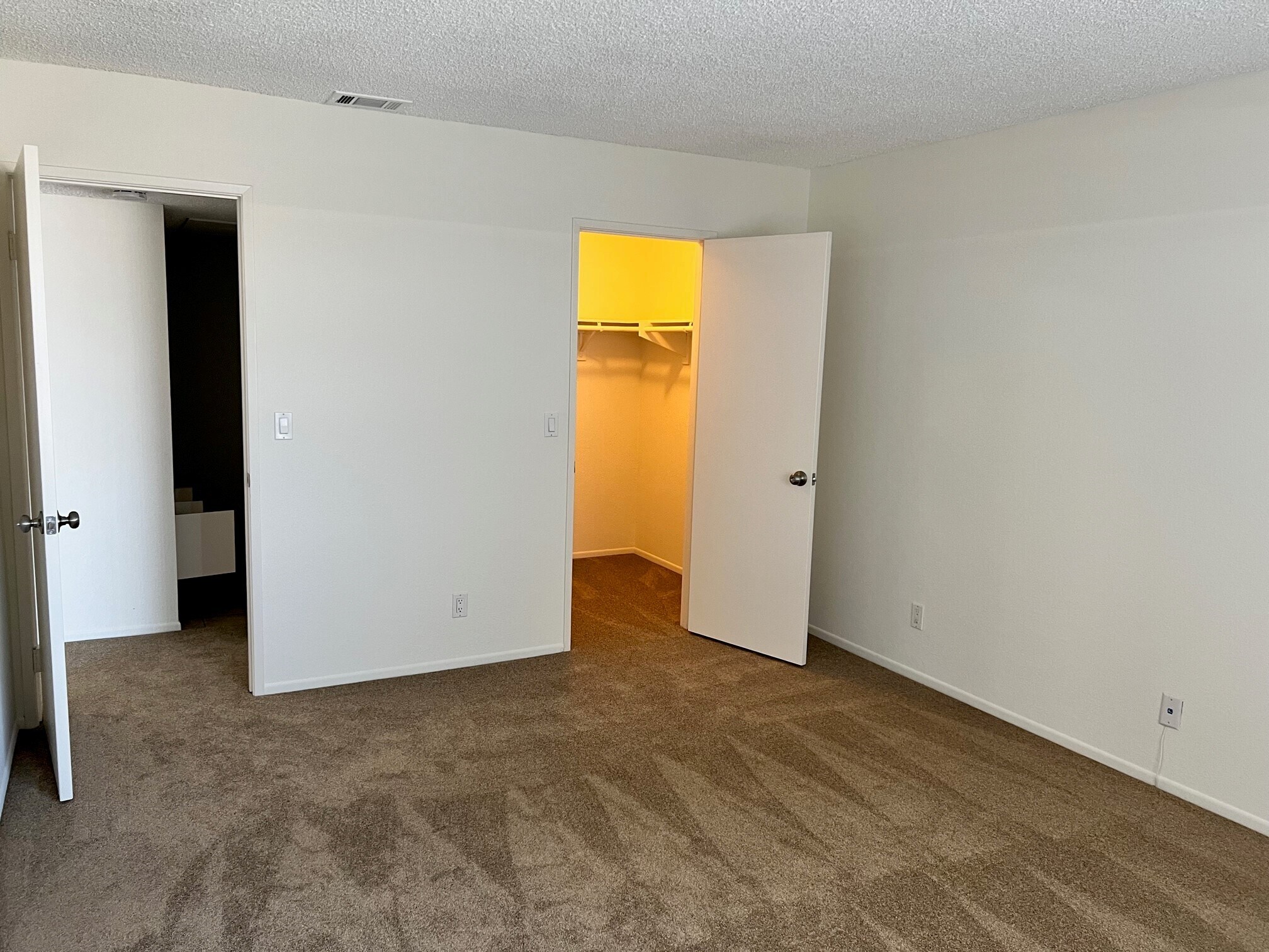 Bedroom with Walk-in Closet - 9450 Holder St
