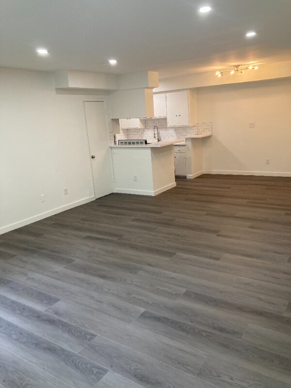 Building Photo - 1444 N Vista St