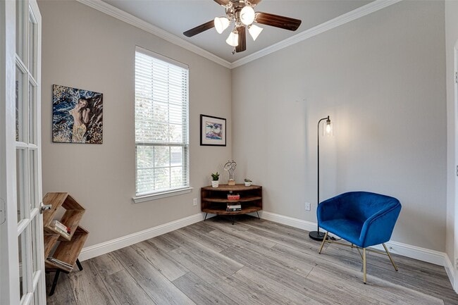 Building Photo - 1651 Sonnet Dr