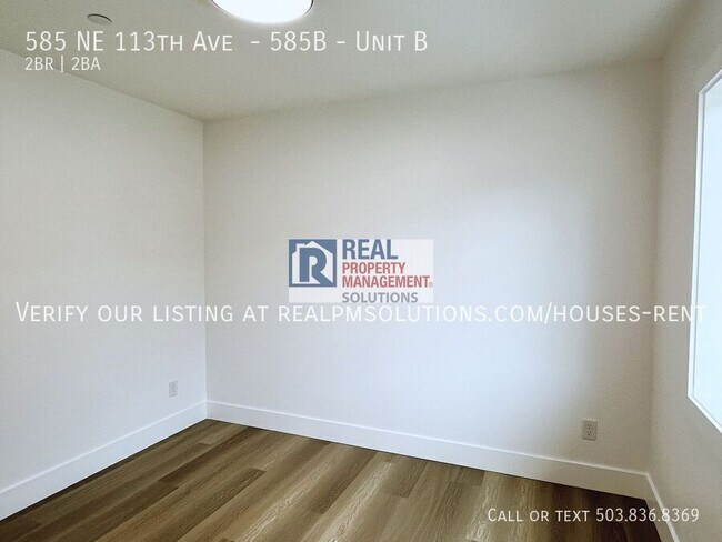 Building Photo - 585 NE 113th Ave