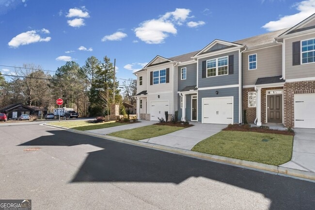 Building Photo - 3 Silverbell Ln NW