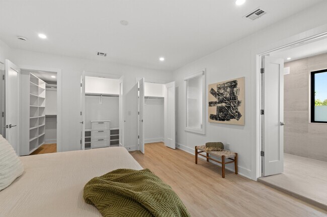 Building Photo - 80 Hackensack Plank Rd