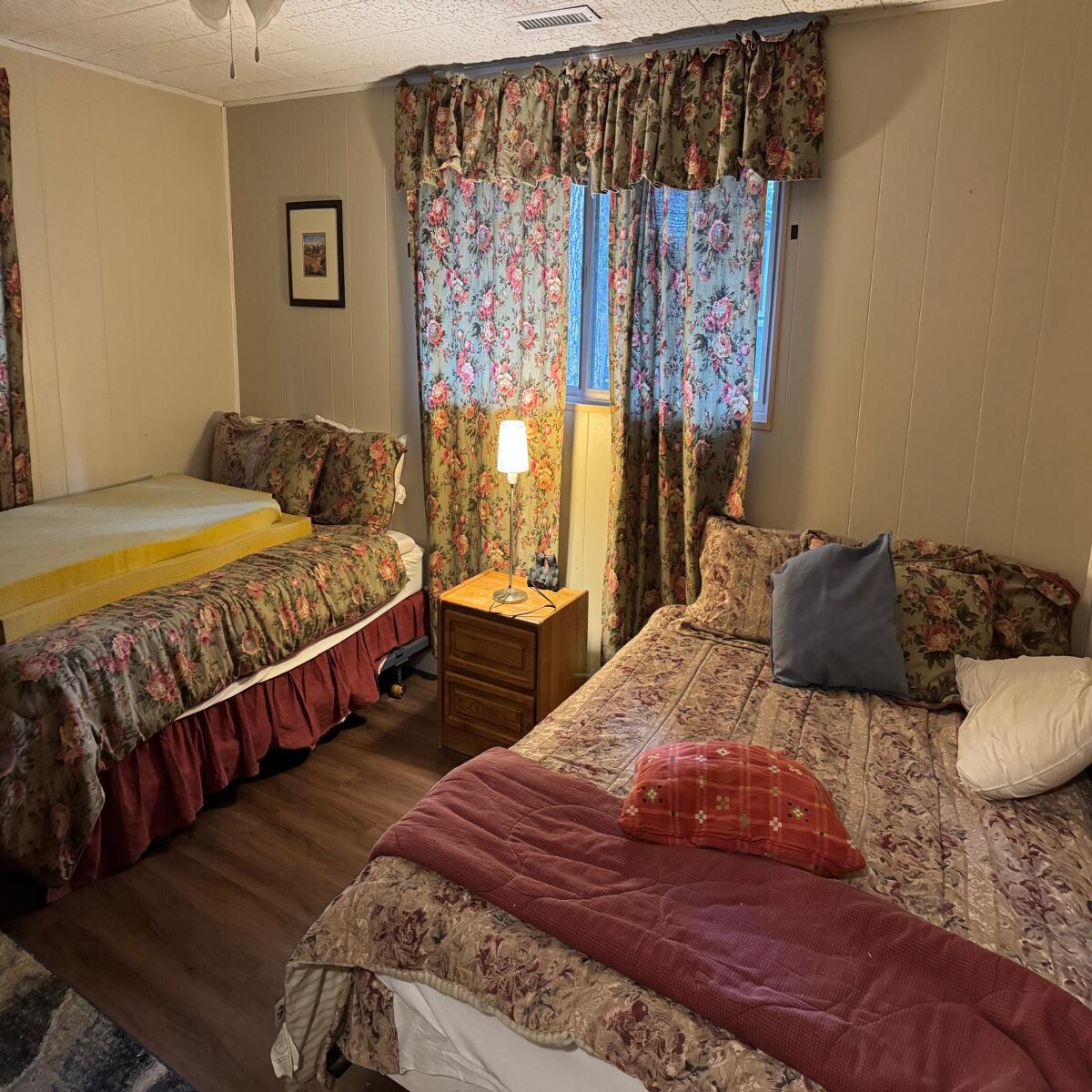 Building Photo - 42939 Fairy Ave