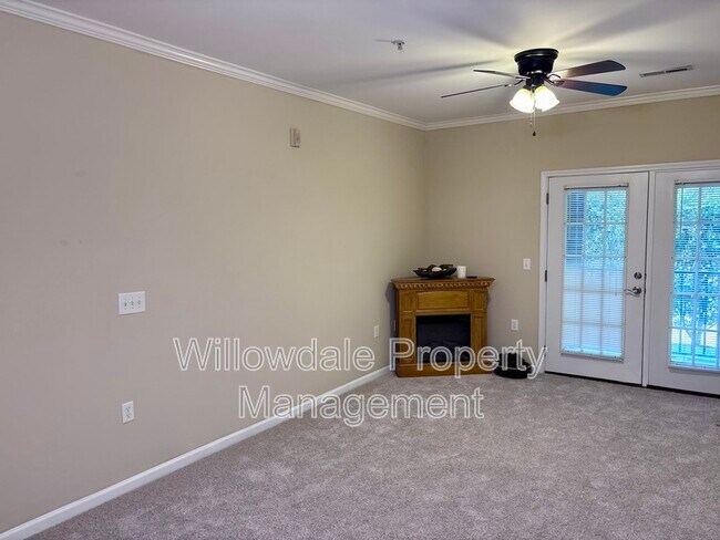 Building Photo - 2621 Oldgate Dr