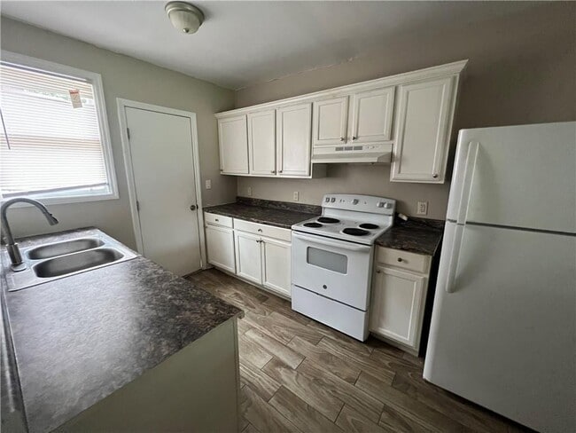 Building Photo - 3661 Wylly Ave
