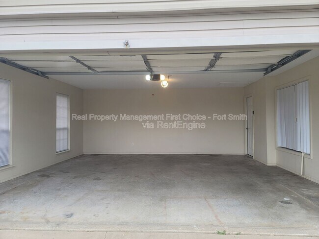 Building Photo - 3802 Owen St