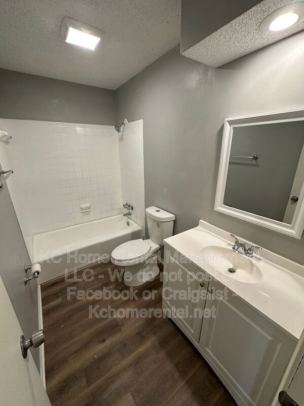 Building Photo - 1255 Petzold Dr