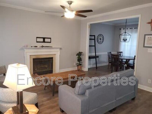 Building Photo - 3822 Charleston Park Dr