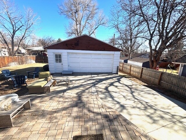 Building Photo - 6174 Otis St