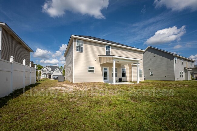 Building Photo - 1085 Marne Blvd