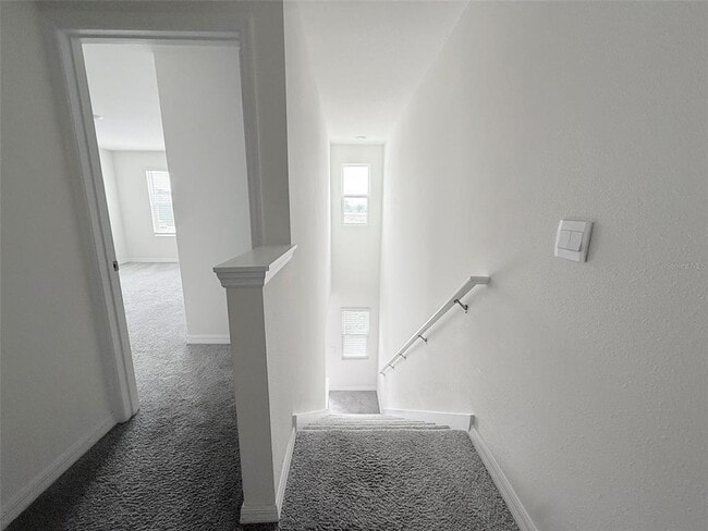 Building Photo - 8220 SW 67th Ave