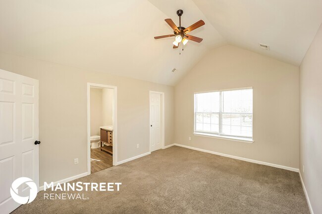 Building Photo - 220 Cinnamon Oak Cir