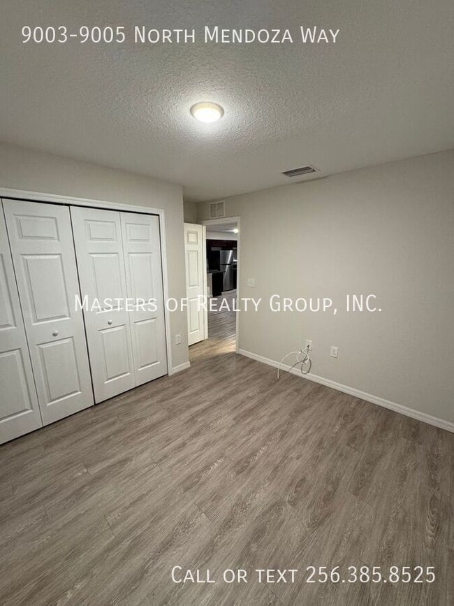 Building Photo - 9003-9005 North Mendoza Way-
