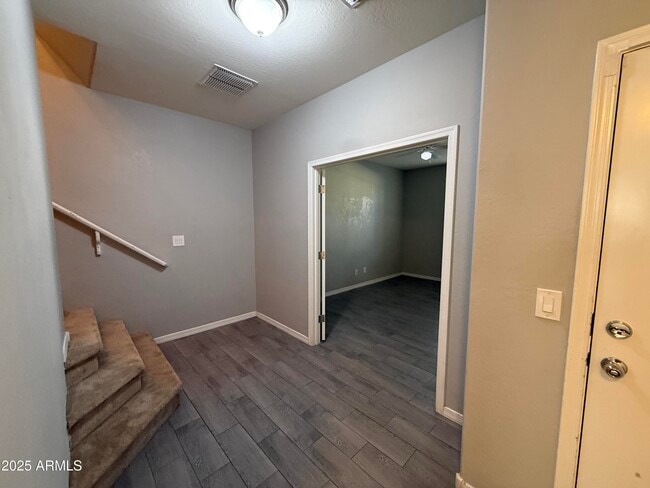 Building Photo - 4179 E Pony Ln