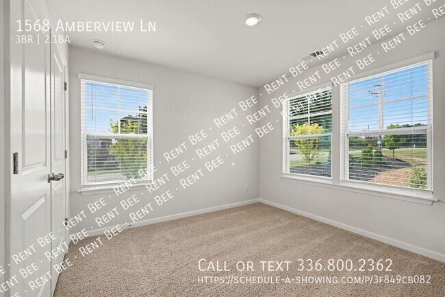 Building Photo - 1568 Amberview Ln