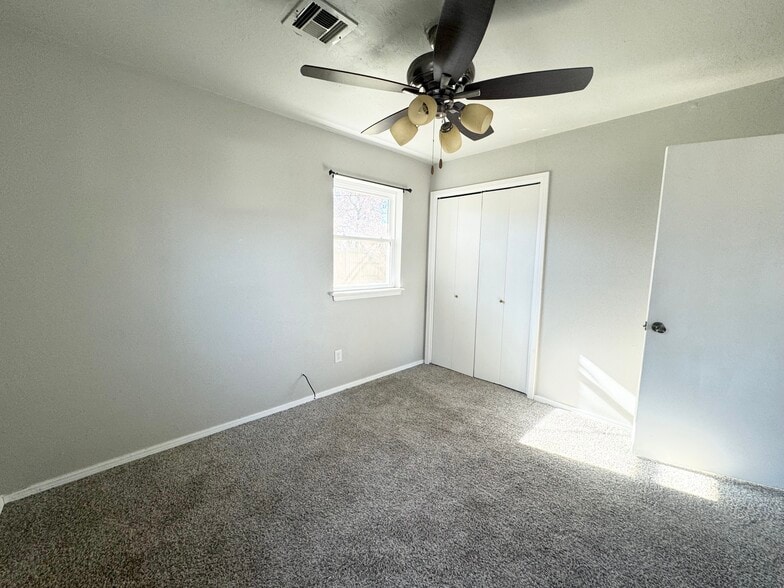 Building Photo - 3208 Marla Ln