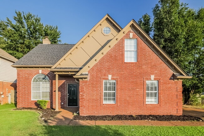 Building Photo - 2362 Oak Springs Dr