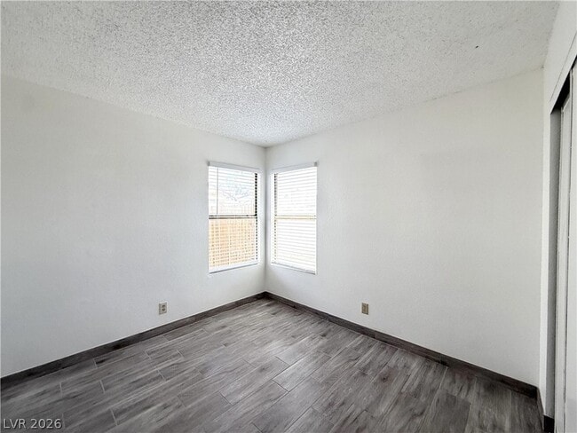 Building Photo - 5625 Ballinger Dr