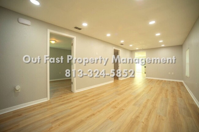 Building Photo - 4811 N 30th St