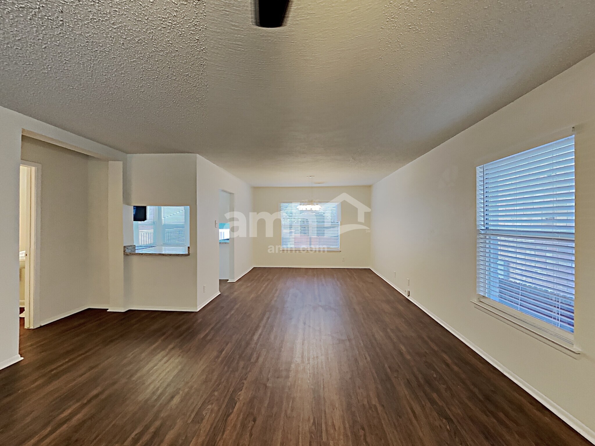 Building Photo - 9915 Old Mesquite