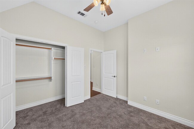Building Photo - 8507 Christie Ln