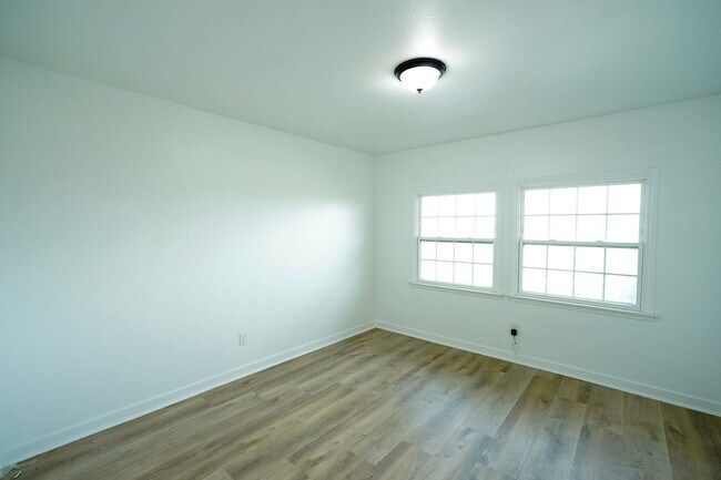 Building Photo - 6304 Riley Way