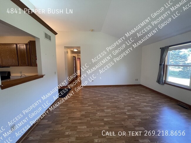 Building Photo - 4841 Pepper Bush Ln