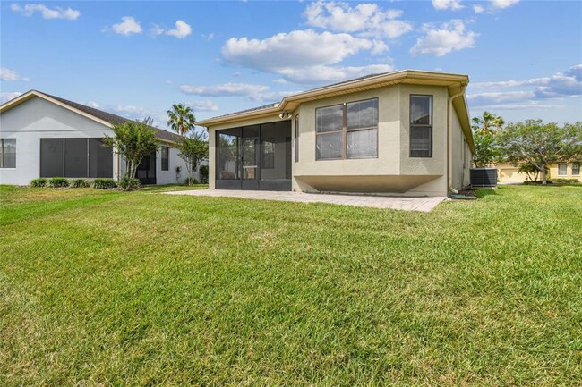 Building Photo - 829 Grand Canal Dr