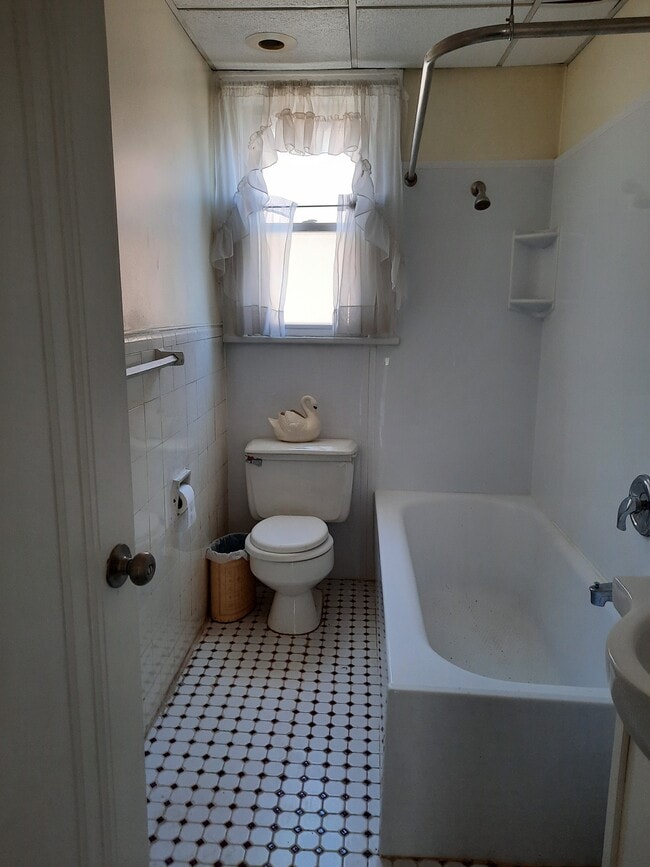 NEW FULL BATH - 27 Vernon Ave