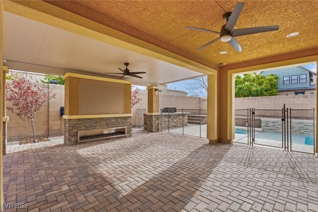 Building Photo - 2198 Trivero St