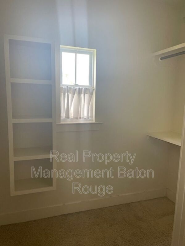 Building Photo - 15155 LA-44