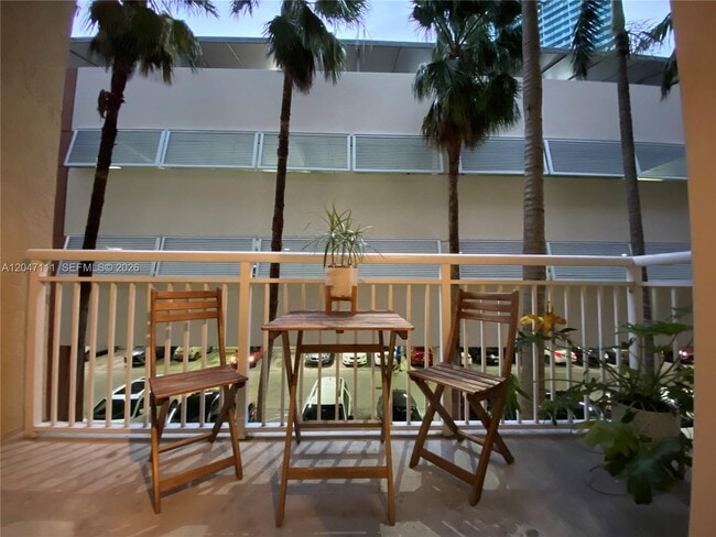 Building Photo - 2001 Biscayne Blvd