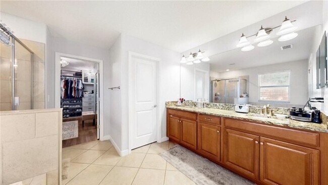 Building Photo - Single Family Home