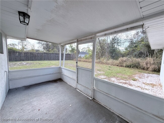 Building Photo - 620 Lake Groves Rd NW