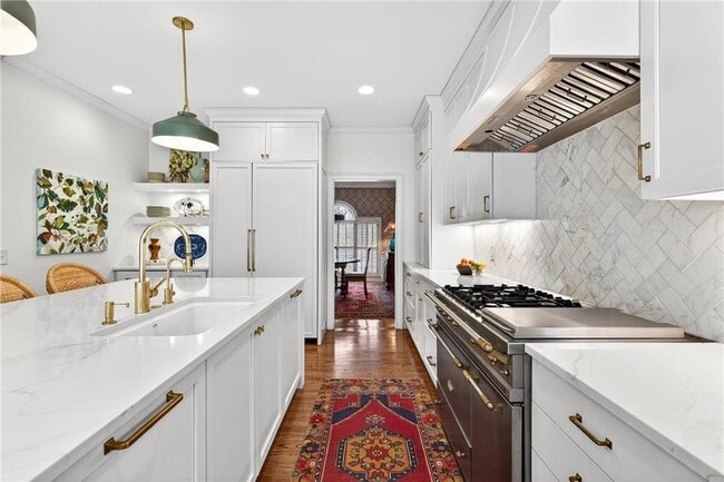 Building Photo - 3642 Mayfair Rd NE