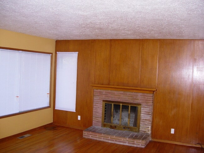 Building Photo - Charming 3 Bedroom Home in North Portland