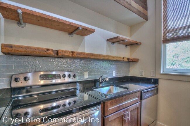 Building Photo - 2 br, 2 bath House - 1205 Paris Ave #204