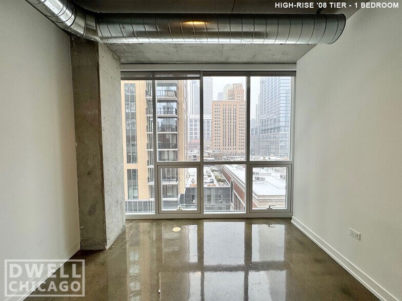Building Photo - 118 W Chicago Ave