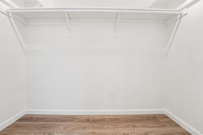 Building Photo - 429 Atlantis