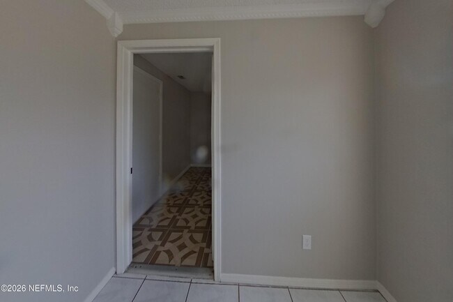 Building Photo - 8252 Yolanda Ct