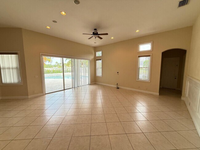 Building Photo - 11238 Manderly Ln