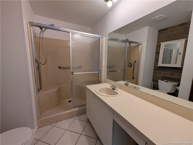 Building Photo - 8291 SE Croft Cir
