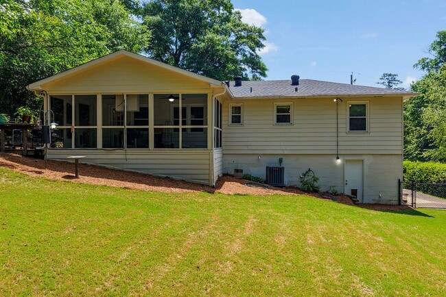 Building Photo - 4012 N Cahaba Dr