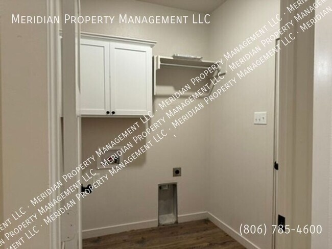 Building Photo - 2745 137th St